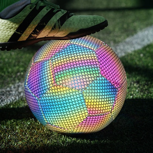 Bola de Futebol Refletiva - A Bola que se Destaca no Campo!